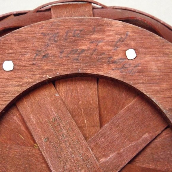 Longaberger 2004 Prototype Hostess Appreciation Basket with Green Cloth Lid - Picture 12 of 13